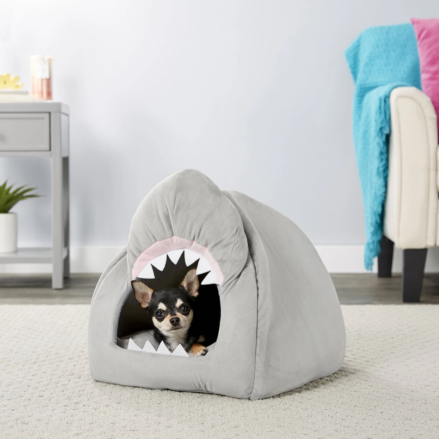 Frisco Novelty Shark Covered Cat & Dog Bed 3 Frisco Novelty Shark Covered Cat & Dog Bed