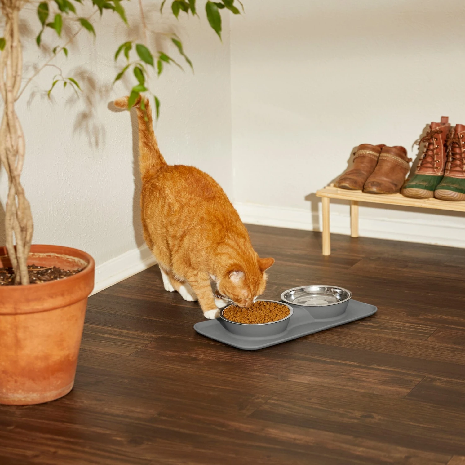 Frisco Heavy Duty Non-Skid Silicone Diner 9 Frisco Heavy Duty Non-Skid Silicone Diner - Image 7